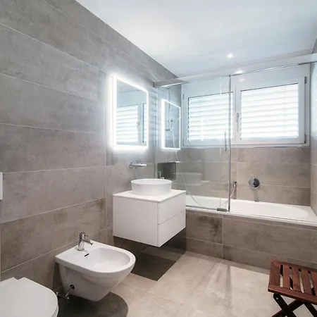 Casa Leini By Quokka 360 - Two-bedroom 3 Minutes From Lido Di Lägenhet